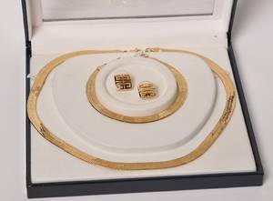 Givenchy Bijoux smykkesæt i æske