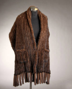 Stola af strikket mink, scanbrown