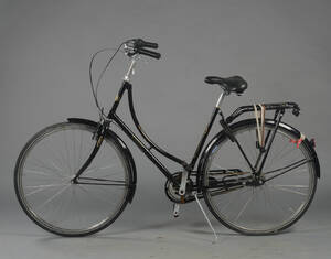 Ebsen, damecykel. 5657 Denne vare er sat til omsalg under nyt varenummer 4664272