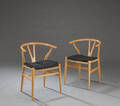 Hans J. Wegner. Par armstole model CH24 Y-stole, bøg 2 