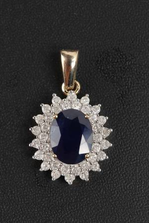 Vedhæng med safir og brillanter