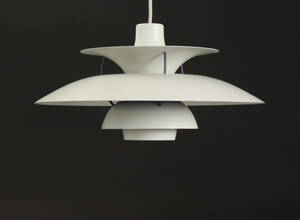 Poul Henningsen. PH5 pendel, hvid