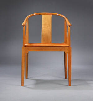 Hans J. Wegner. Armstol, Kinastolen