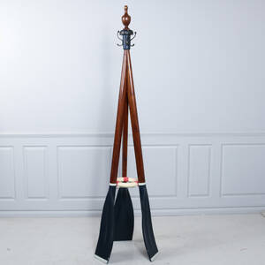 TAMBURMAJOR, nautisk stil