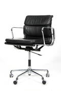 Charles Eames. Soft Pad kontorstol, Model EA-217 Denne vare er sat til omsalg under nyt varenummer 4522448