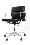 Charles Eames. Soft Pad kontorstol, Model EA-217