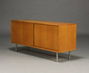 Dansk møbelproducent, lav skænk, egetræ