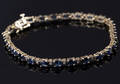 Safir og diamant armbånd.