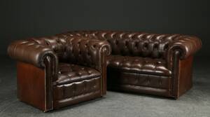 Tre-pers. samt to-pers. sofa, læder, Chesterfield stil 2  Denne vare er sat til omsalg under nyt varenummer 4881349