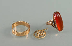 Guldsmykker iform af  ringe og stjernetegn 14 kt. guld 3