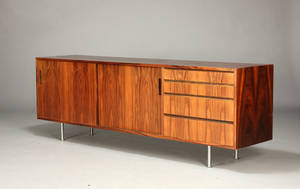 Dansk møbelproducent. Lav skænk