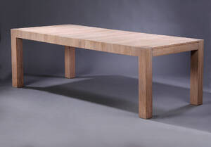Ubekendt møbelproducent. Stort spisebord af massivt sæbebehandlet egetræ